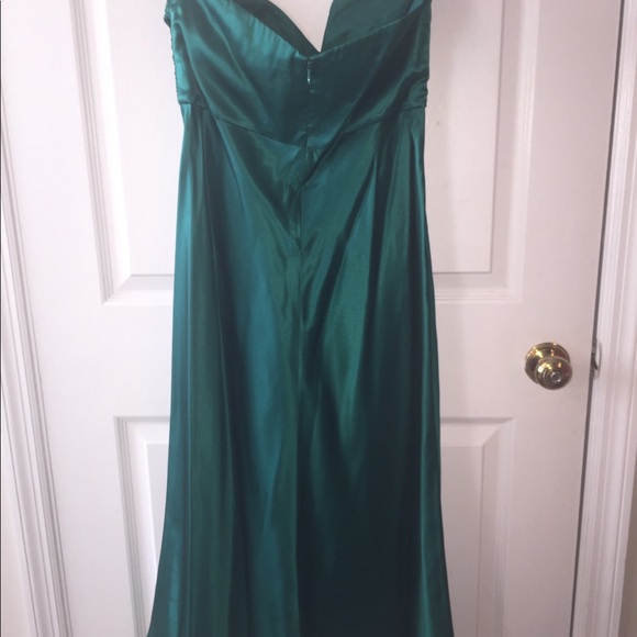 Banana Republic 100% Silk Dress - Picture 11 of 15